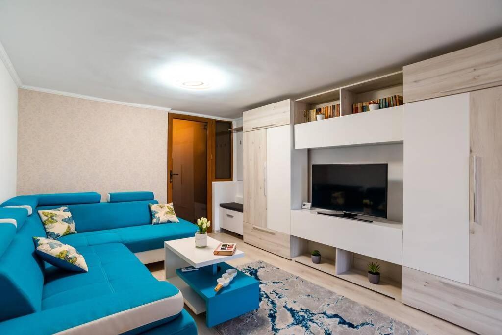 Cozy House With Nice Garden In Heart Of City Center Villa Cluj-Napoca Esterno foto